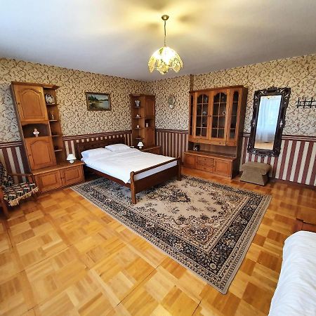 Bed and Breakfast Usagyba Chausov Vilyeyka Exterior foto