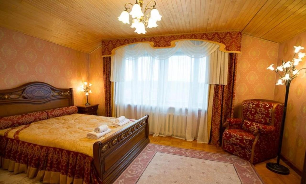 Bed and Breakfast Usagyba Chausov Vilyeyka Exterior foto